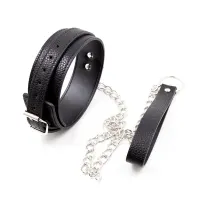 Collar con Correa de Patrón de Serpiente · LATETOBED BDSM LINE · Accesorios BDSM y Fetish