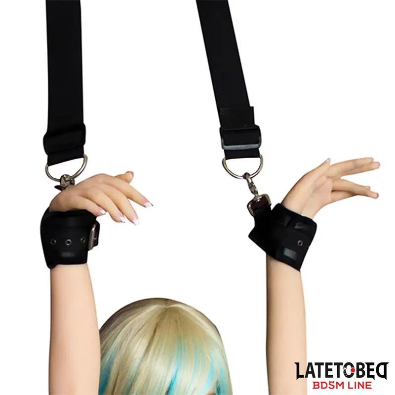 Restricciones para Puerta con Esposas Adjustables y Desmontables · LATETOBED BDSM LINE · Esposas y Ataduras — Foto 2
