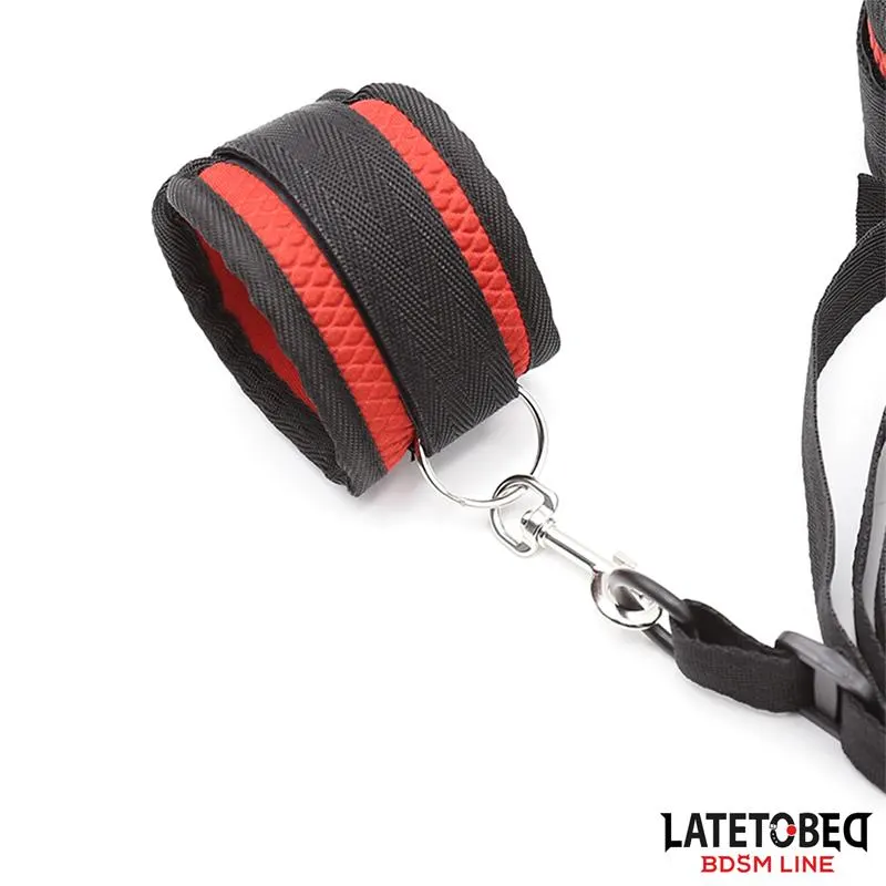 Restricciones para la Cama con Antifaz Esposas Ajustables y Desmontables · LATETOBED BDSM LINE · Accesorios y Sets — Foto 2