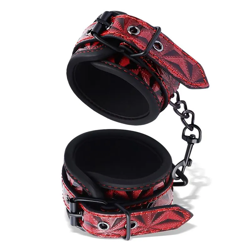 Esposas para Tobillos Acolchadas Ajustable Diamond Cuero Vegano · DIAMOND LINE · Accesorios y Sets — Foto 2