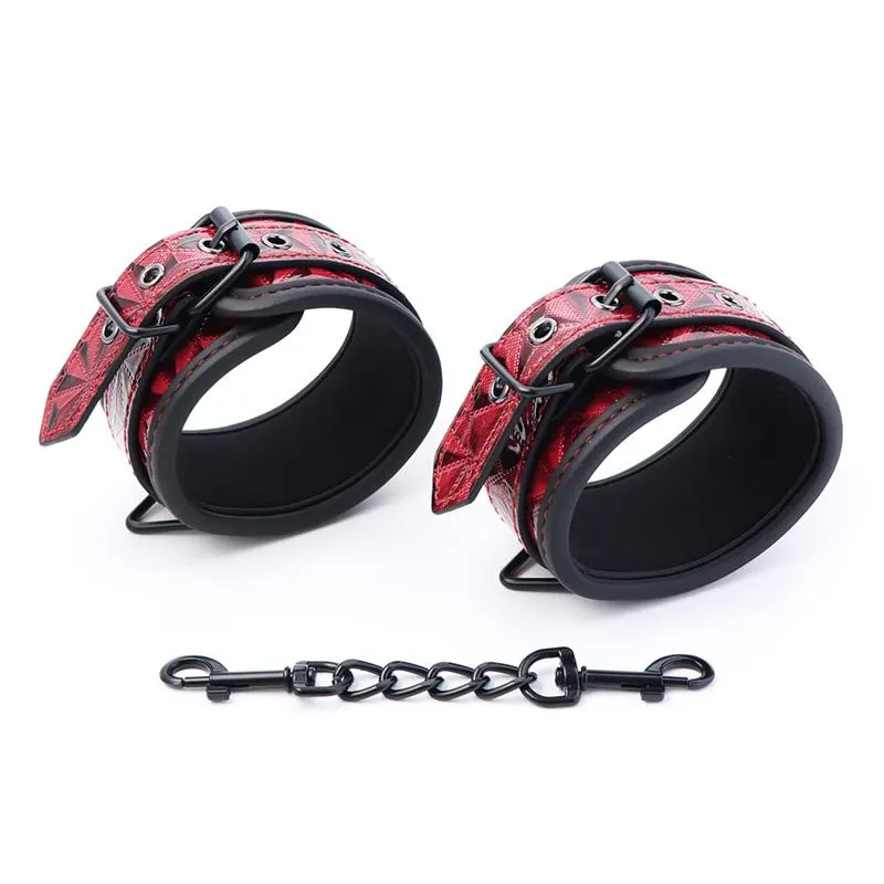 Esposas para Tobillos Acolchadas Ajustable Diamond Cuero Vegano · DIAMOND LINE · Accesorios y Sets — Foto 3