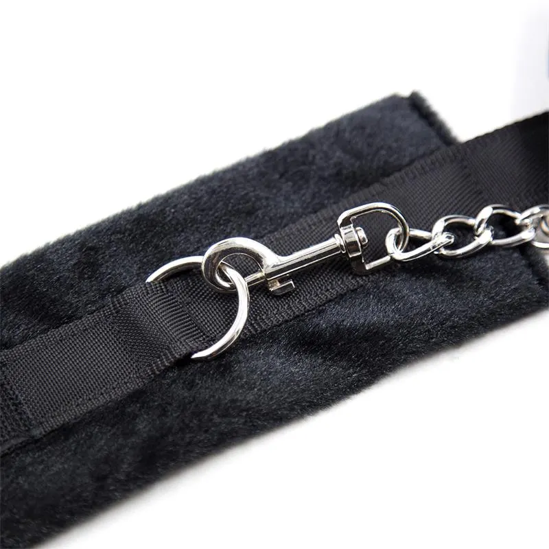 Esposas de Tela con Velcro para Muñecas con Pelo Largo Negro · INTOYOU BDSM LINE · Esposas y Ataduras — Foto 6