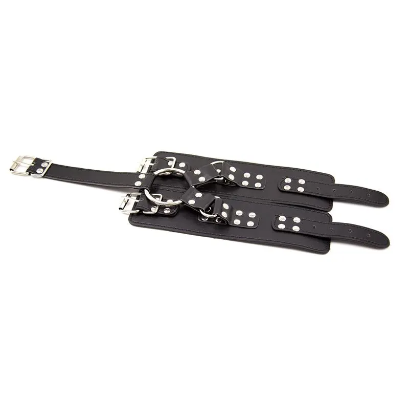 Collar con Restricciones Ajustable Negro · LATETOBED BDSM LINE · Esposas y Ataduras — Foto 4