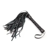 Flogger Patrón de Diamante y Mango de Metal 39 cm Negro · LATETOBED BDSM LINE · Spanking y Azotes