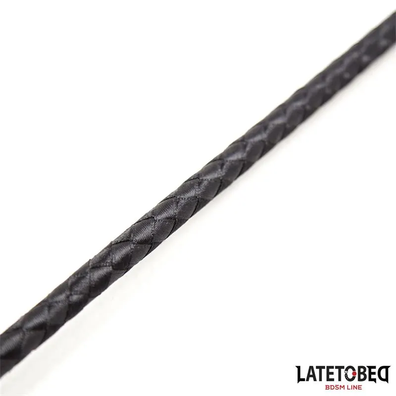 Fusta Clásica Detalles Plata 60cm · LATETOBED BDSM LINE · Spanking y Azotes — Foto 5