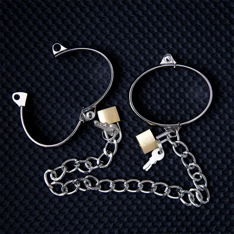 Esposas de Metal Hombre 7 cm · LATETOBED BDSM LINE · Esposas y Ataduras