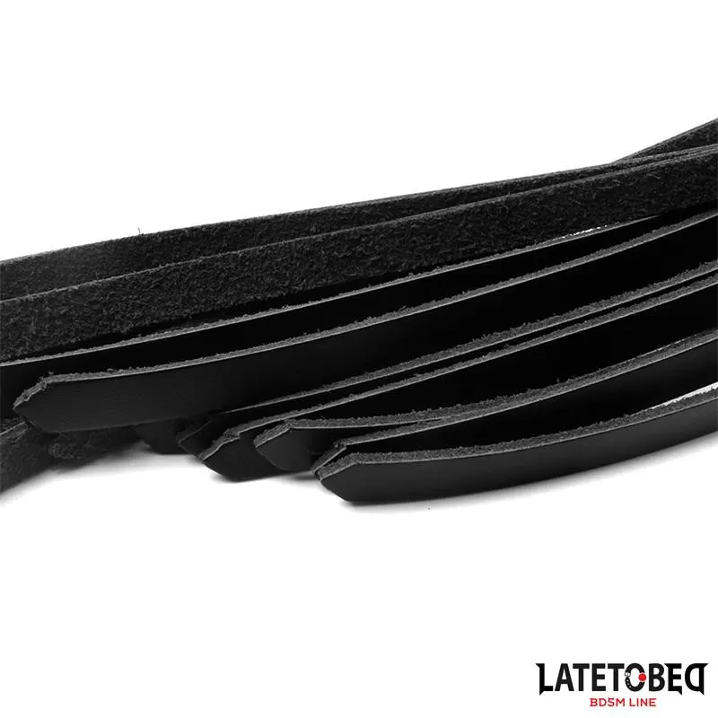 Flogger de Piel 50 cm · LATETOBED BDSM LINE · Spanking y Azotes — photo 5