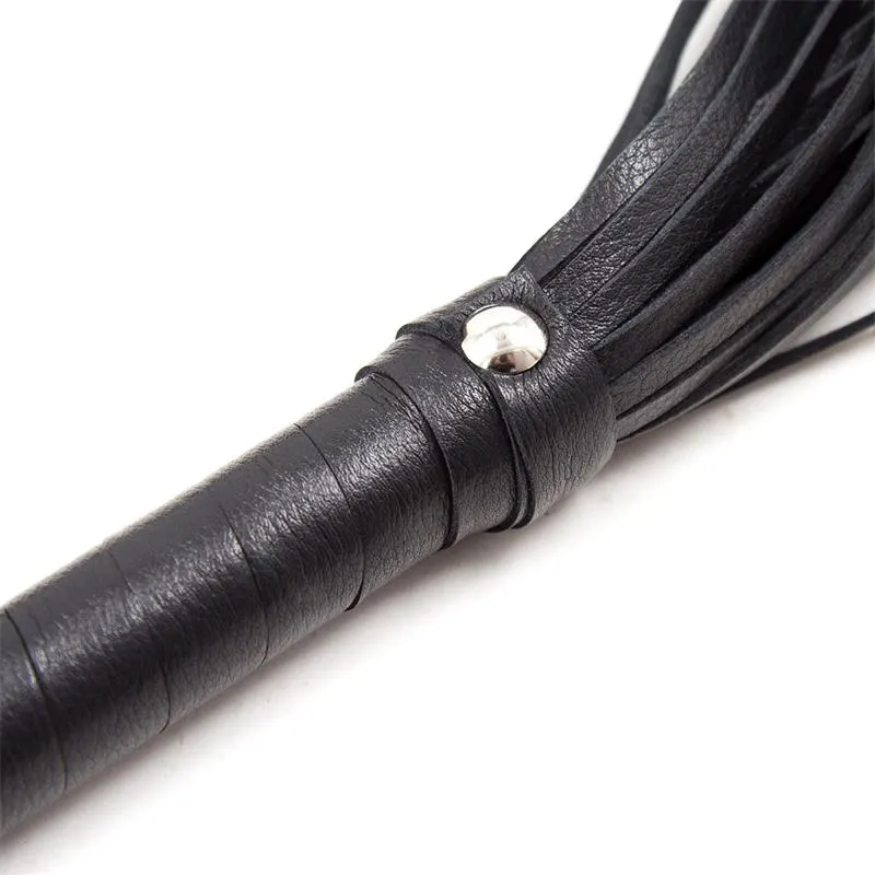 Flogger Mango de Metal 69 cm Negro · LATETOBED BDSM LINE · Spanking y Azotes — Foto 4
