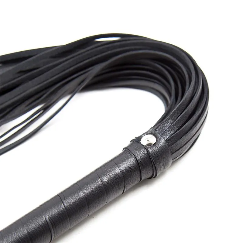Flogger Mango de Metal 69 cm Negro · LATETOBED BDSM LINE · Spanking y Azotes — Foto 6