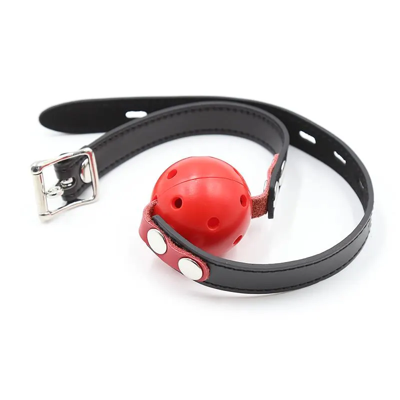 Mordaza de Bola Transpirable Negro/Rojo · LATETOBED BDSM LINE · Máscaras, Antifaces y Mordazas — photo 6