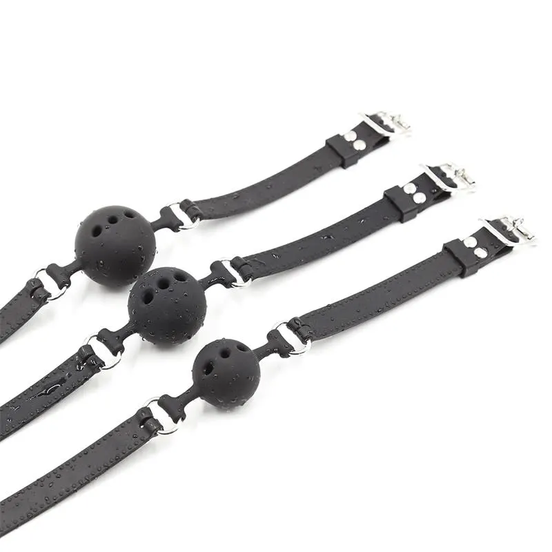 Mordaza de Bola Transpirable Silicona 5 cm Talla L Negro · LATETOBED BDSM LINE · Máscaras, Antifaces y Mordazas — foto 3