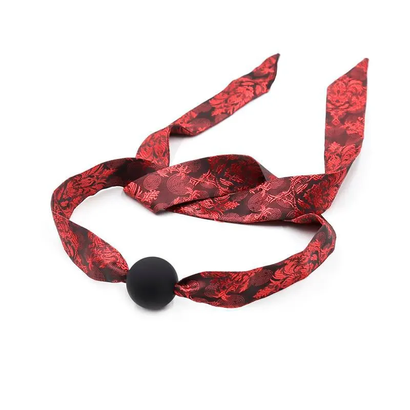 Mordaza de Bola Lisa Silicona Negro/Rojo · LATETOBED BDSM LINE · Máscaras, Antifaces y Mordazas — Foto 2