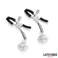 Pinzas para Pezones con Cascabel Plateado y Negro · LATETOBED BDSM LINE · Pinzas y Pezoneras