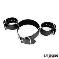 Collar y Esposas Ajustables · LATETOBED BDSM LINE · Esposas y Ataduras
