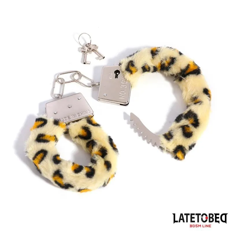 Esposas de Metal Furry con Pelo Animal Print Leopardo · LATETOBED BDSM LINE · Esposas y Ataduras — photo 8