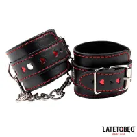 Esposas con Cadenas y Corazones · LATETOBED BDSM LINE · Esposas y Ataduras
