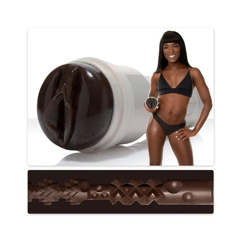 Anna Foxx Silk Vagina · FLESHLIGHT · Masturbadores Él