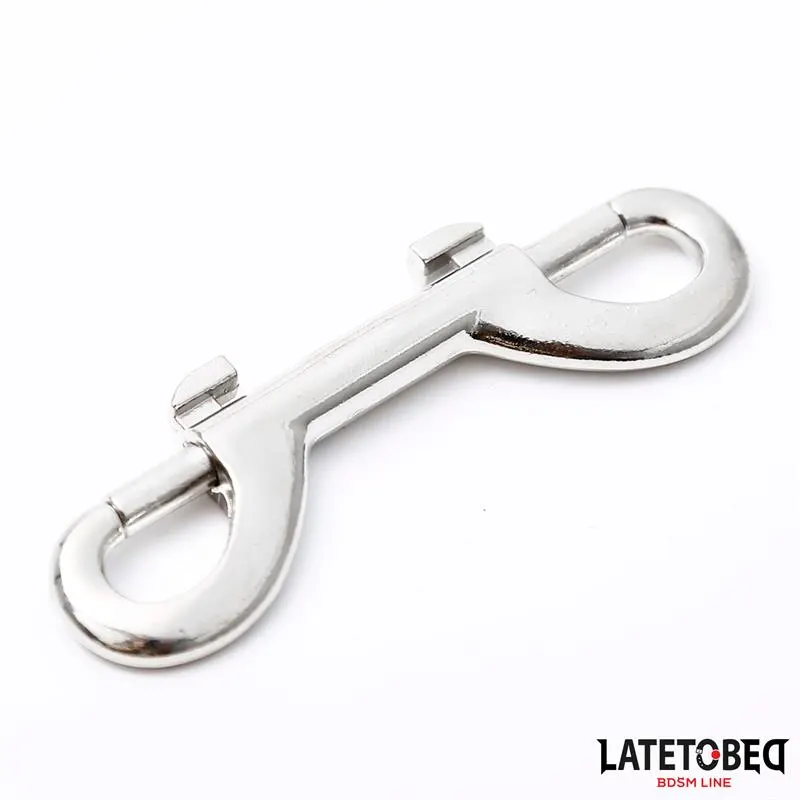 Mosquetón Metálico de Doble Extremo · LATETOBED BDSM LINE · Accesorios y Sets