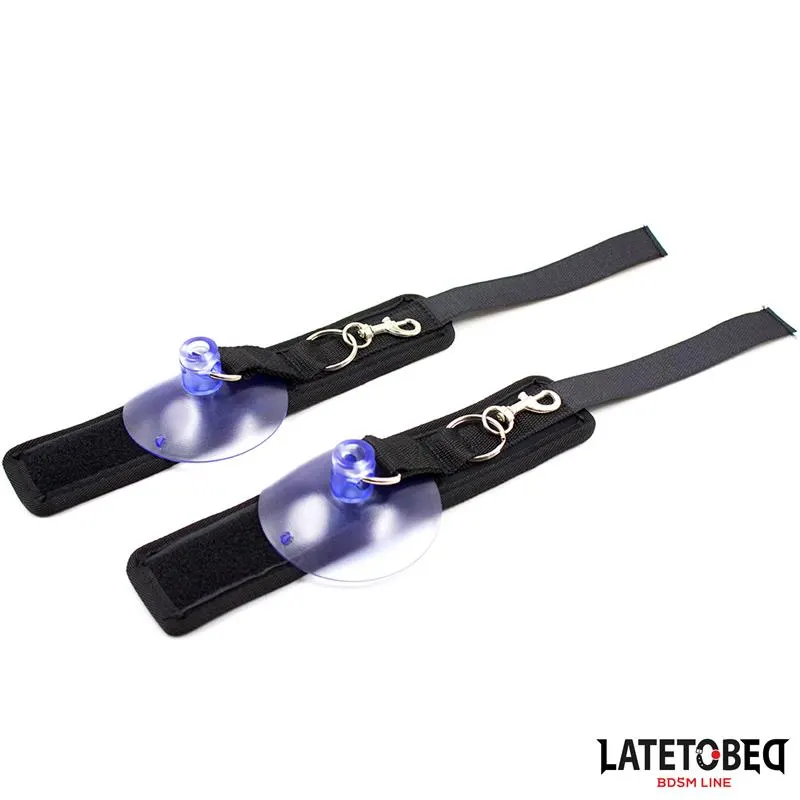 Esposas Muñecas Velcro con Ventosa Ajustable · LATETOBED BDSM LINE · Esposas y Ataduras — Foto 3
