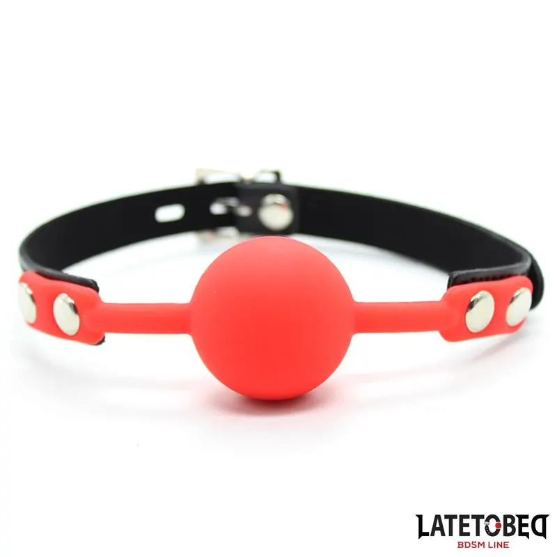 Mordaza Silicona con Candado Rojo · LATETOBED BDSM LINE · Máscaras, Antifaces y Mordazas — Foto 2