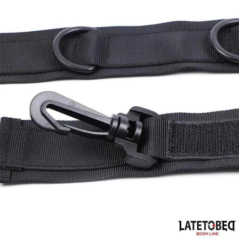 Collar con Esposas Nylon Talla Única · LATETOBED BDSM LINE · Esposas y Ataduras — Foto 3
