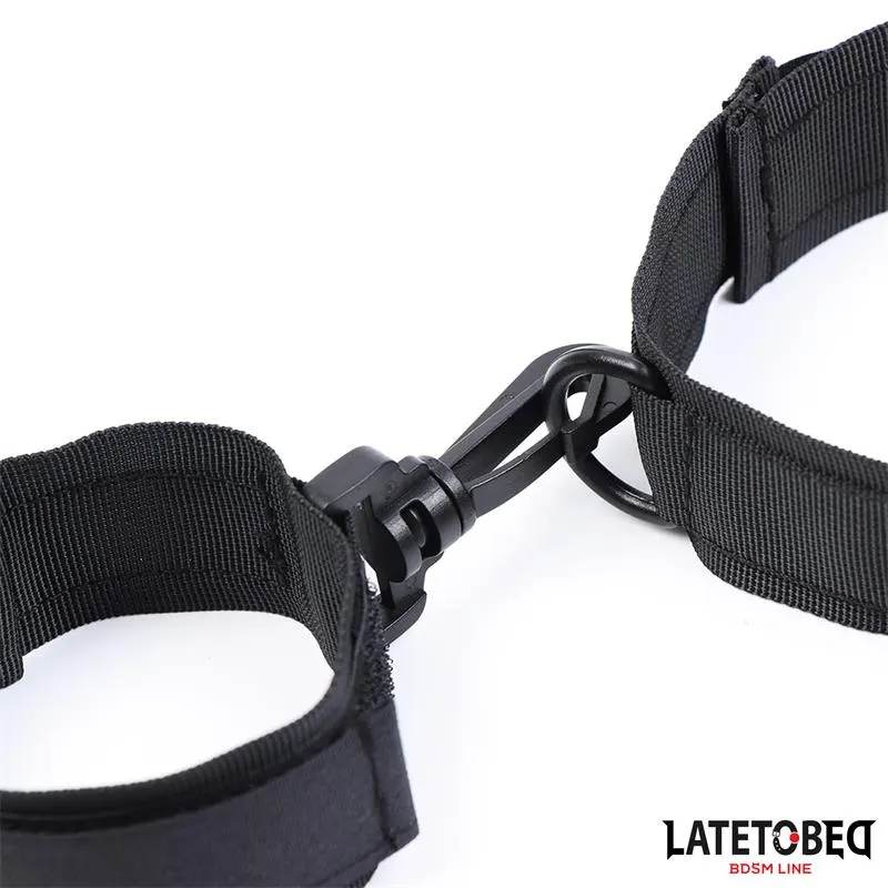 Collar con Esposas Nylon Talla Única · LATETOBED BDSM LINE · Esposas y Ataduras — Foto 5