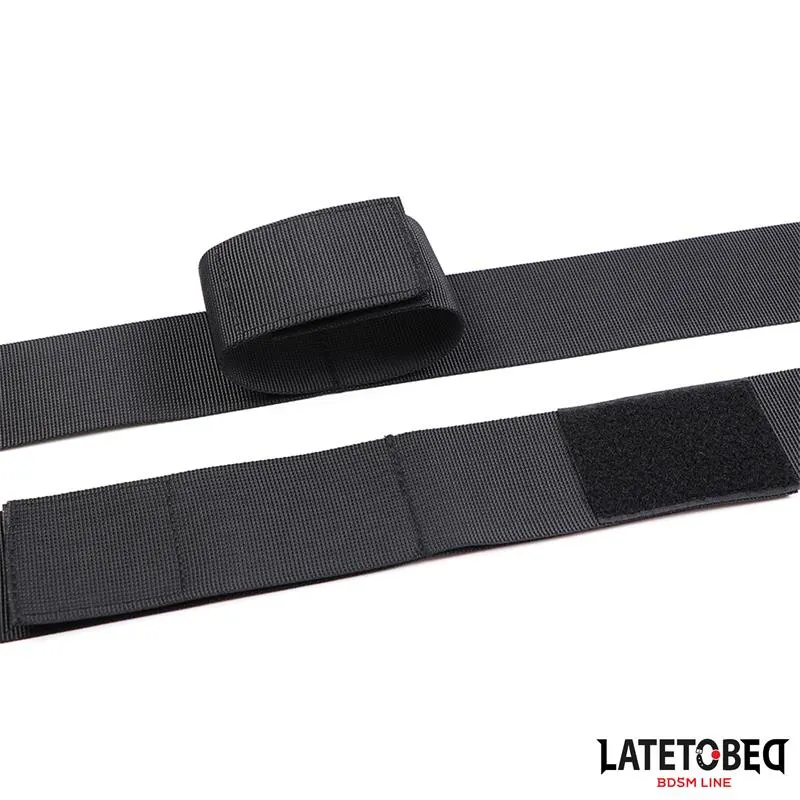 Restricciones de Manos y Muslos Nylon · LATETOBED BDSM LINE · Esposas y Ataduras — Foto 6