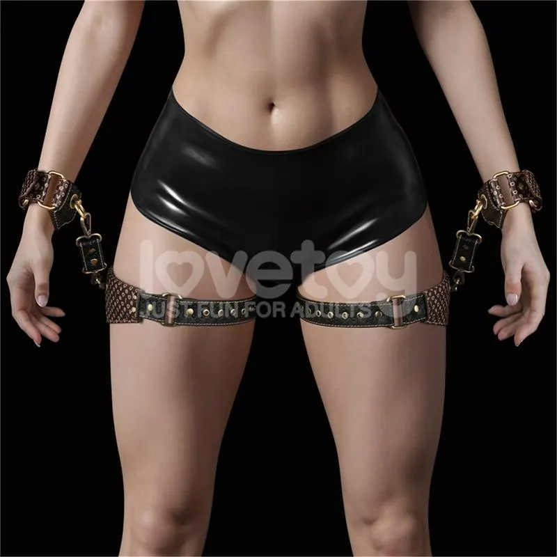 Rebellion Reign Set de Restricciones para Muslos y Muñecas · LOVETOY · Esposas y Ataduras