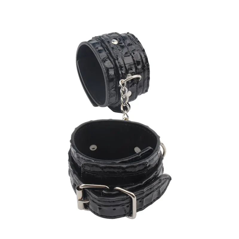Esposas Surrender Restraints 30.5 cm · CHISA · Esposas y Ataduras