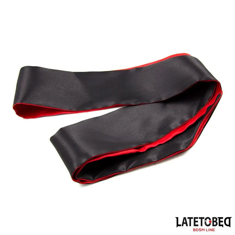 Antifaz de Satén Rojo y Negro · LATETOBED BDSM LINE · Accesorios y Sets — foto 2